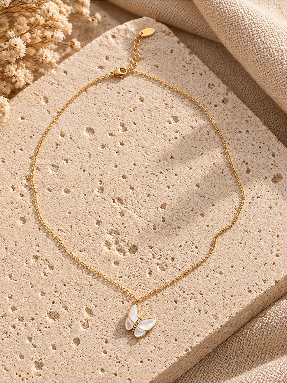 Natural Shell Zircon Butterfly Pendant Necklace